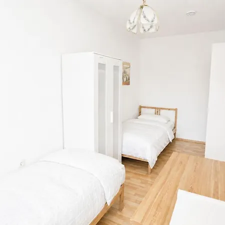 Apartament Work & In Laatzen